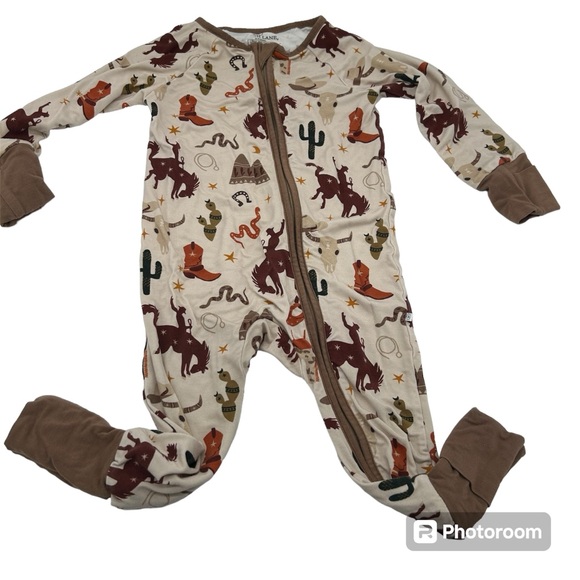Caden Lane Other - Caden Lane western cowboy bamboo zip up one piece sleep or play size 6-12 months